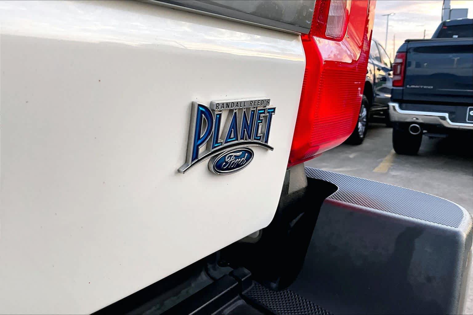Used 2023 Ford F250 King Ranch w/ FX4 Off-Road Package AWD/4WD image 10