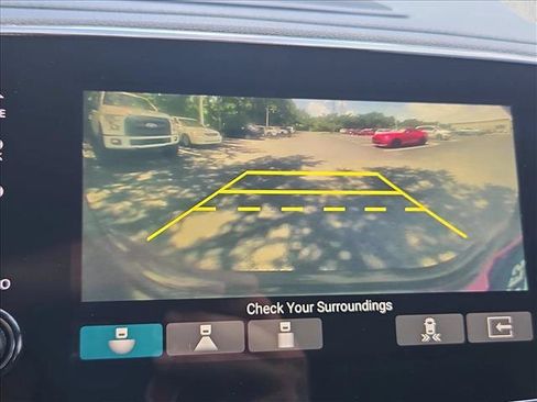 Used 2019 Honda Pilot Touring image 14