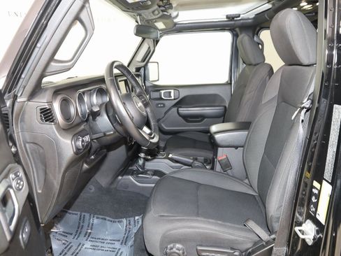 Used 2022 Jeep Wrangler Unlimited Sport image 11
