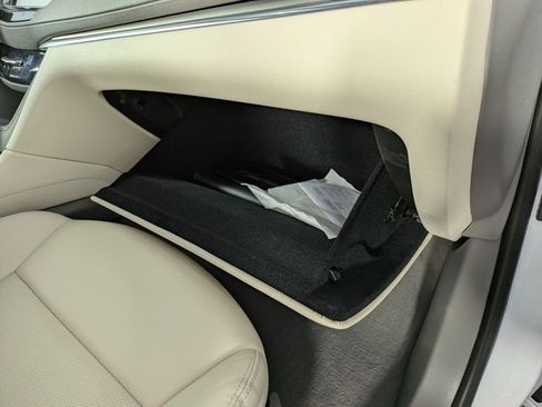 Certified 2023 Cadillac XT5 Premium Luxury w/ LPO, Floor Liner Package image 34