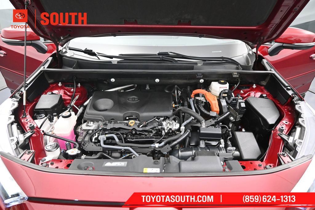 Used 2022 Toyota RAV4 Limited AWD/4WD image 34
