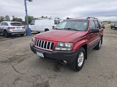 Used 2004 Jeep Grand Cherokee Laredo w/ Convenience Group AWD/4WD image 1