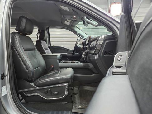 Used 2024 Ford F350 Lariat w/ Chrome Package AWD/4WD image 18