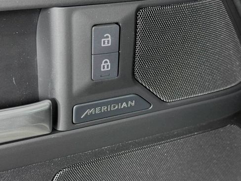 New 2026 Land Rover Defender 110 S AWD/4WD image 19