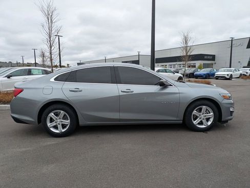 Used 2023 Chevrolet Malibu LS w/ LPO, Floor Liner Package image 3