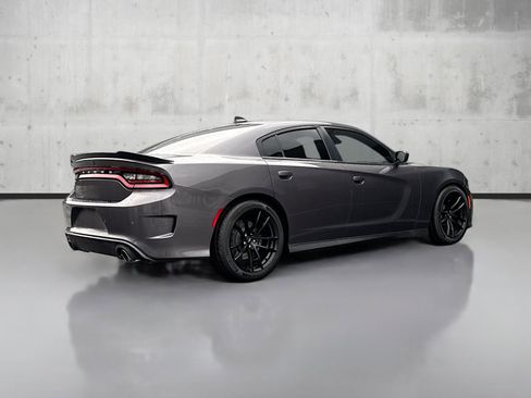 Used 2022 Dodge Charger Scat Pack w/ Daytona Edition Group image 7