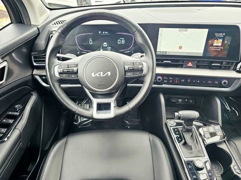Used 2023 Kia Sportage EX AWD/4WD image 31