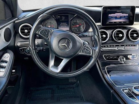 Used 2018 Mercedes-Benz C 300 4MATIC Sedan image 7