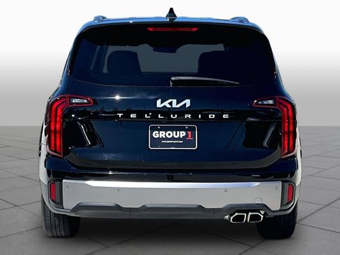 Used 2025 Kia Telluride S FWD image 5