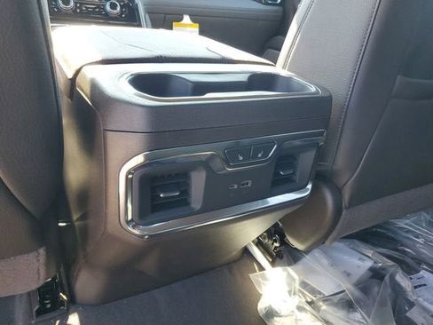 New 2026 GMC Sierra 1500 Denali w/ Denali Reserve Package AWD/4WD image 17