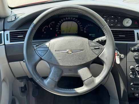 Used 2007 Chrysler Pacifica Touring FWD image 27