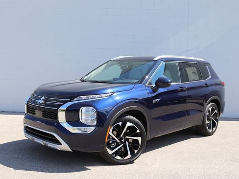 New 2025 Mitsubishi Outlander SEL image 39