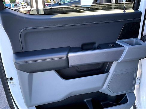 Used 2022 Ford F150 XLT w/ Equipment Group 301A Mid image 13