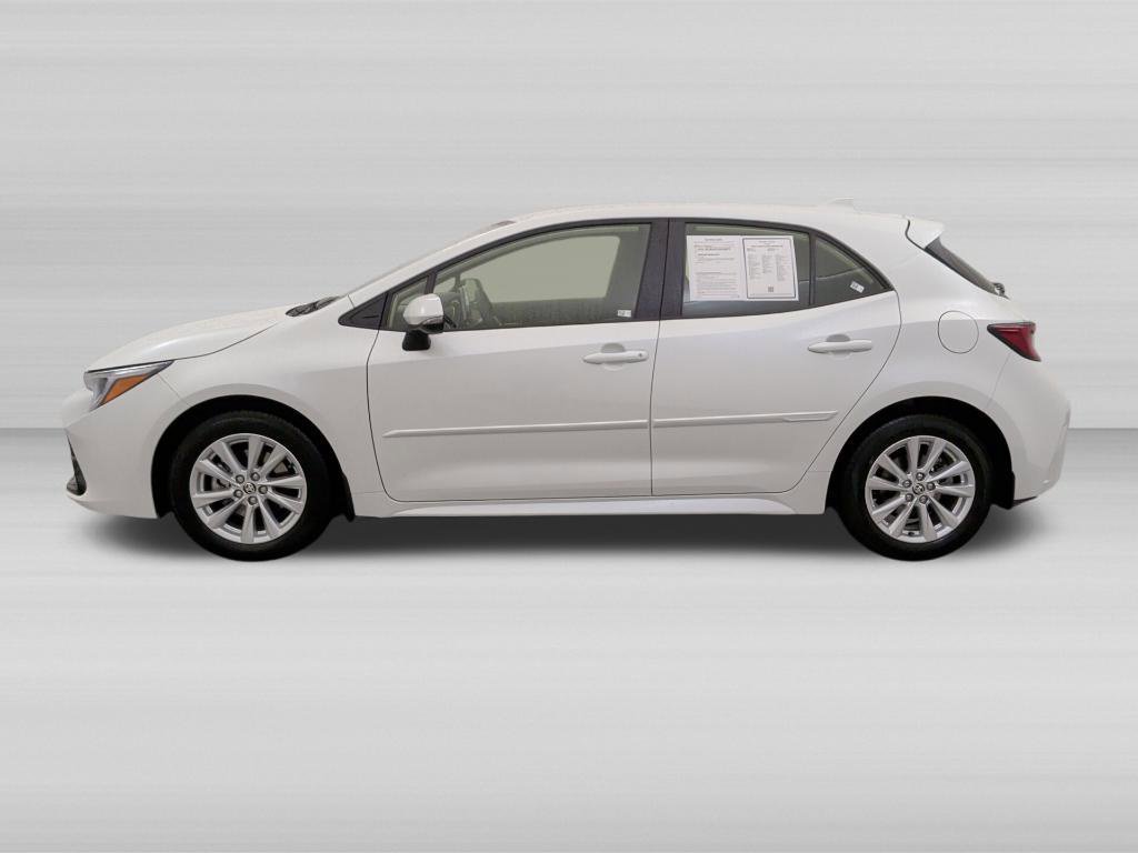 Used 2024 Toyota Corolla SE w/ SE Package FWD image 8