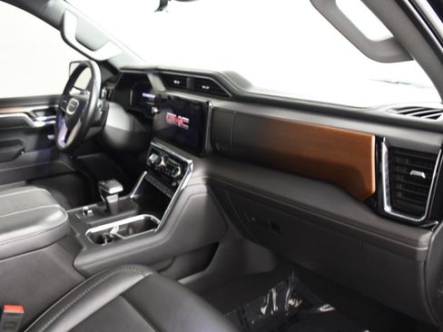 Used 2024 GMC Sierra 1500 Denali w/ Denali Reserve Package image 19