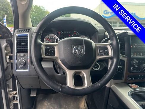 Used 2017 RAM 2500 Laramie w/ Convenience Group AWD/4WD image 7