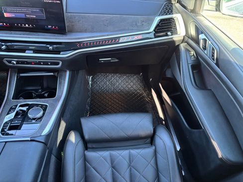 Used 2024 BMW X5 sDrive40i image 16