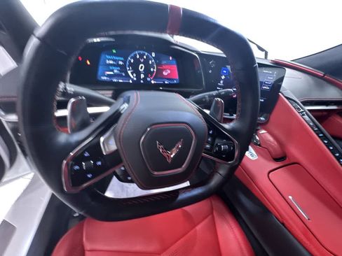 Used 2021 Chevrolet Corvette Stingray Premium Cpe w/ Z51 Performance Package image 15