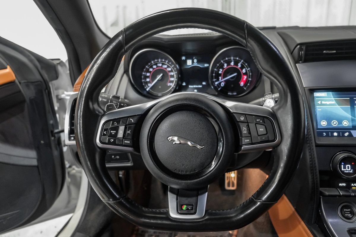 Used 2019 Jaguar F-TYPE R AWD/4WD image 14