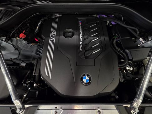 Used 2023 BMW X4 M40i w/ Premium Package AWD/4WD image 3