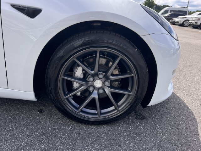 Used 2021 Tesla Model 3 Standard Range Plus RWD image 28