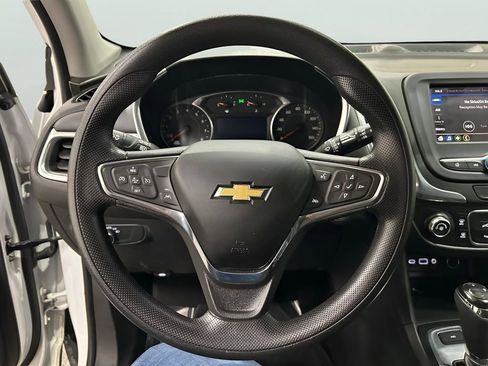 Used 2020 Chevrolet Equinox LT image 20