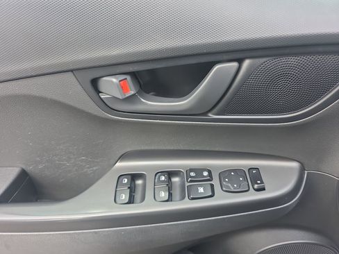 Used 2019 Hyundai Kona SEL FWD image 14