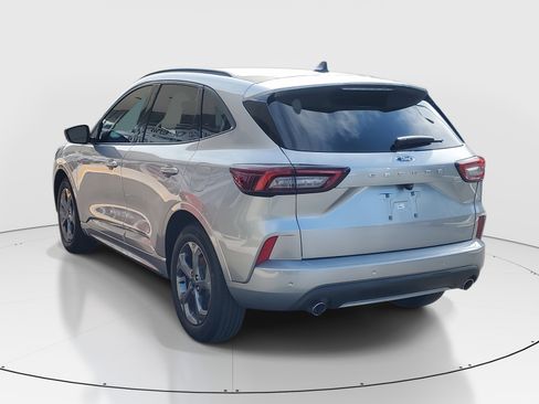 Used 2023 Ford Escape ST-Line w/ Tech Pack #1 image 6