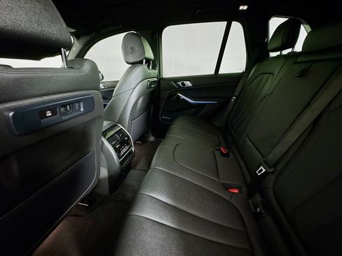 Used 2021 BMW X5 sDrive40i w/ Convenience Package RWD image 23