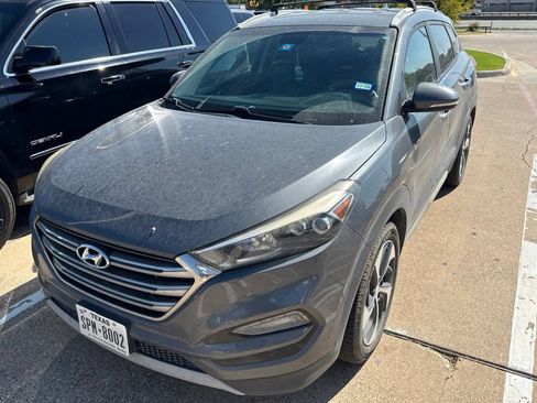 Used 2017 Hyundai Tucson Limited FWD image 6