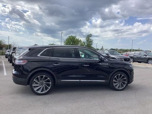 Used 2020 Lincoln Nautilus Reserve w/ Equipment Group 201A image 4