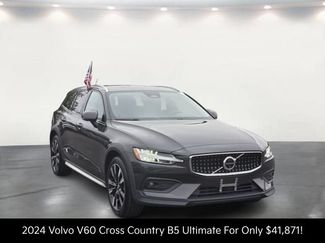 Used 2024 Volvo V60 B5 Cross Country Ultimate AWD/4WD video 1