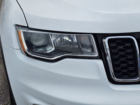 Used 2021 Jeep Grand Cherokee Limited w/ Luxury Group II RWD image 4
