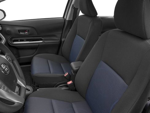 Used 2017 Toyota Prius C One FWD image 9