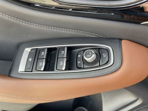 Used 2020 Subaru Outback Touring AWD/4WD image 29