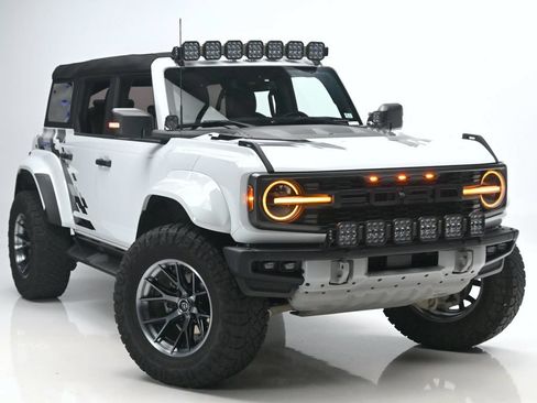 Used 2024 Ford Bronco Raptor w/ Interior Carbon Fiber Pack 6 AWD/4WD image 28