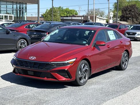 New 2026 Hyundai Elantra Limited FWD image 16