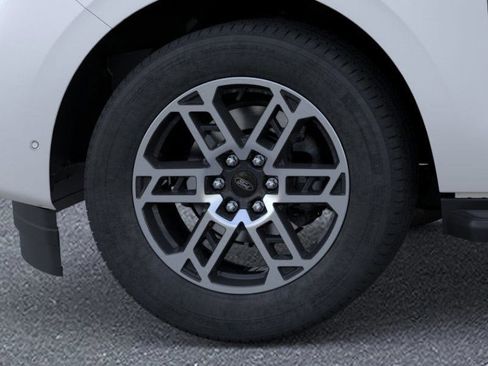 New 2025 Ford Expedition Active image 20