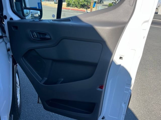 Used 2025 Ford Transit 250 Low Roof w/ Exterior Upgrade Package RWD image 26