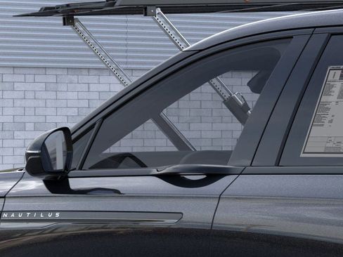 New 2026 Lincoln Nautilus Premier image 20