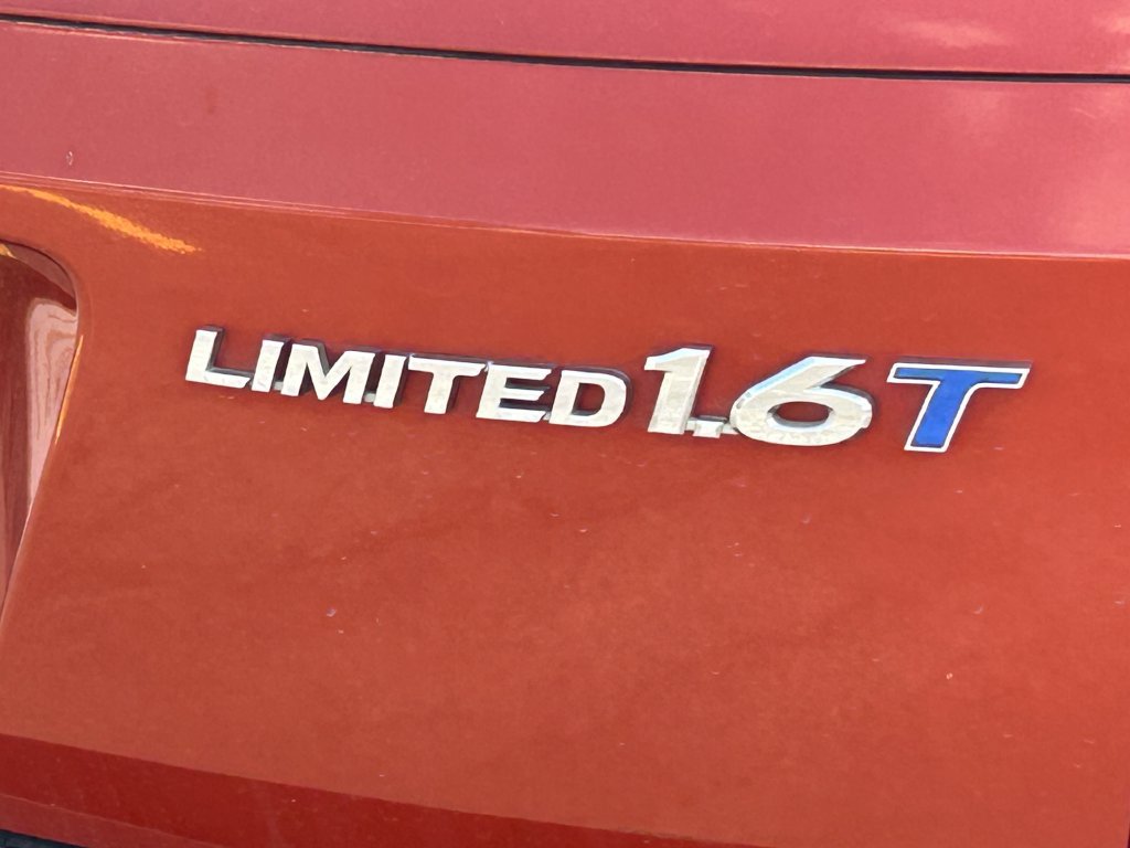 Used 2016 Hyundai Tucson Limited w/ Option Group 03 FWD image 4