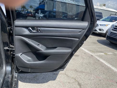 Used 2019 Honda Accord Sport image 21