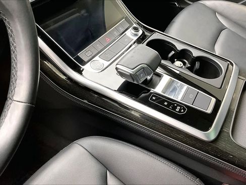 Used 2023 Audi Q7 2.0T Premium Plus w/ Premium Plus Package image 16