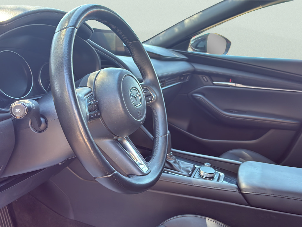 Used 2024 MAZDA MAZDA3 s FWD image 25