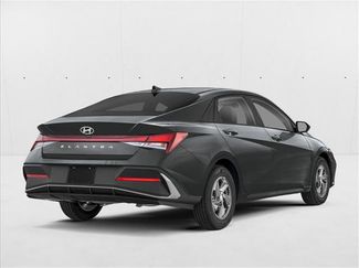 New 2026 Hyundai Elantra SE video 2