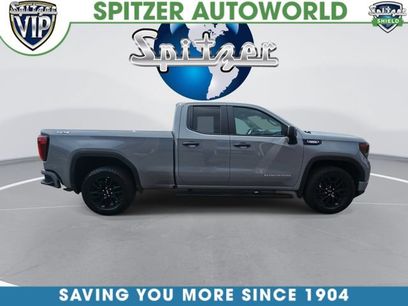 Used 2025 GMC Sierra 1500 Pro w/ Graphite Edition