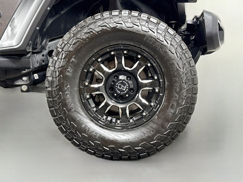 Used 2022 Jeep Wrangler Unlimited Sport AWD/4WD image 42