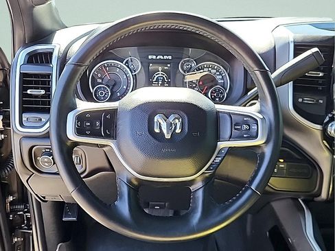 Used 2024 RAM 2500 Big Horn w/ Night Edition AWD/4WD image 15