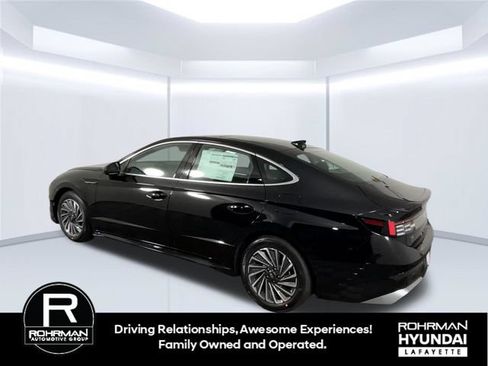 Used 2026 Hyundai Sonata SEL FWD image 6