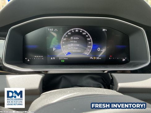 Used 2025 Volkswagen Jetta Sport FWD image 12